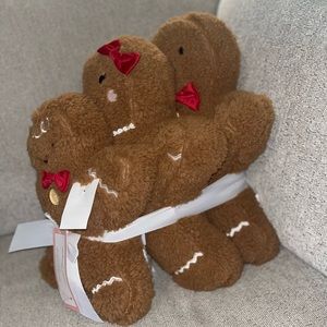 NEW! Gingerbread Family Pillows
